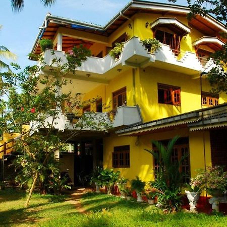 Yellowappartments Hikkaduwa Extérieur photo