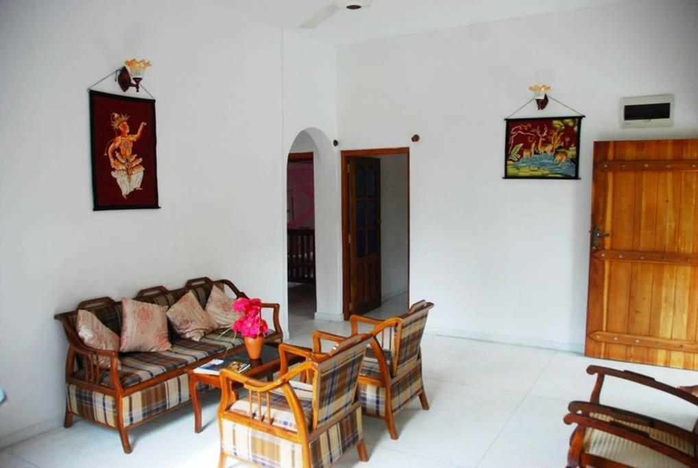 Yellowappartments Hikkaduwa Extérieur photo